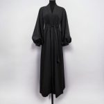 مانتو عبایی آستین پفی بلند جلوباز کمربند دار کرپ نخ مشکی سایز 32 تا 62