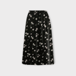 دامن میدی گلدار ای لاین کمرکش کرپ نخ گل آناگالیس با زمینه مشکی سایز 32 تا 62 رویداسما roydasma