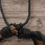 دستبند گیس بافت چرم و بند کنفی قابل تنظیم دست ساز