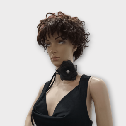 چوکر بندی گل مشکی نگین دار