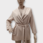 مانتو یقه آرشال کمربند دار مشکی سایز 32 تا 62 (رنگبندی موجود) رویداسما roydasma سایز بزرگ موجود