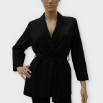 مانتو یقه آرشال کمربند دار مشکی سایز 32 تا 62 (رنگبندی موجود) رویداسما roydasma