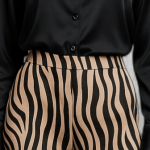 شلوار بگ زبرا پشت کش کرپ نخ سایز 32 تا 62 سایز بزرگ موجود رویداسما roydasma