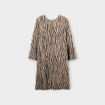 پیراهن میدی زبرا آستین بلند کرپ نخ قد 90cm سایز 32 تا 62 سایز بزرگ موجود رویداسما roydasma