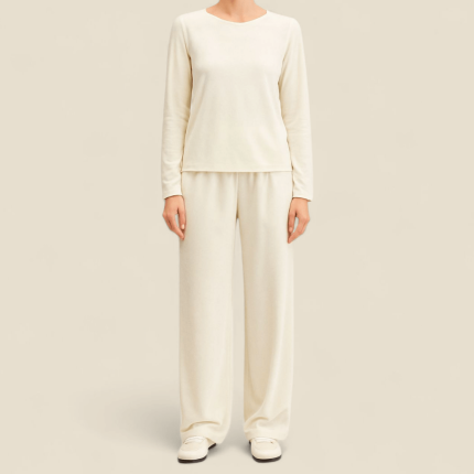 ست بلوز شلوار مخمل سفید سایز 32 تا 62 (رنگبندی موجود) رویداسما roydasma سایز بزرگ موجود