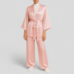 ست ربدوشامبر و شلوار ساتن کلاسیک صورتی سایز 32 تا 62 (رنگبندی موجود) رویداسما roydasma سایز بزرگ موجود