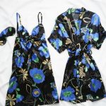 ست پیراهن کاپدار و ربدوشامبر ساتن گل شقایق سایز 32 تا 62