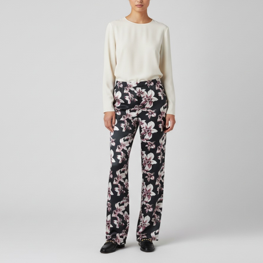 شلوار راسته کمرکش گل لیلیوم با زمینه مشکی بلند کرپ نخ پفکی سایز 32 تا 62 رویداسما roydasma سایز بزرگ موجود