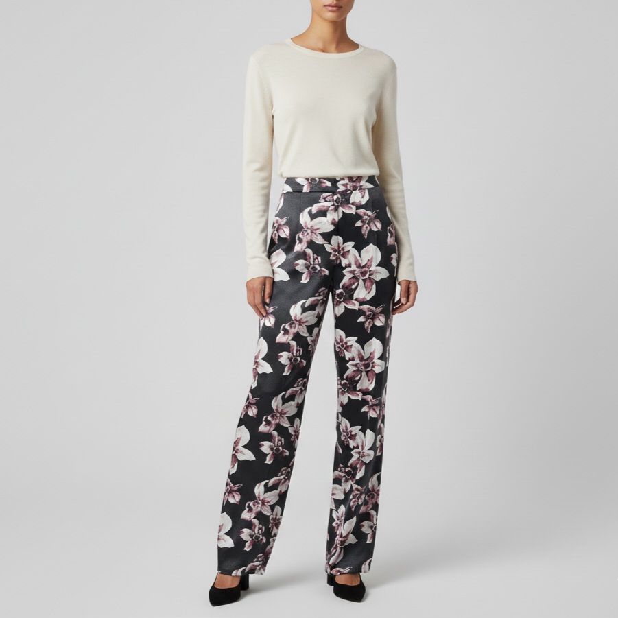 شلوار راسته پشت کش گل لیلیوم با زمینه مشکی بلند کرپ نخ پفکی سایز 32 تا 62 رویداسما roydasma سایز بزرگ موجود