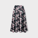 دامن میدی نیم کلوش پشت کش گل لیلیوم با زمینه مشکی کرپ نخ پفکی قد 80cm سایز 32 تا 62 رویداسما roydasma سایز بزرگ موجود