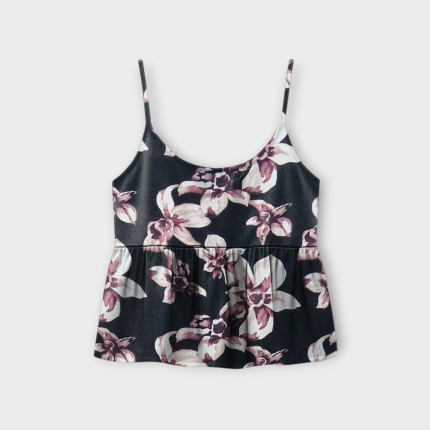 تاپ بندی چین دار گلدار گل لیلیوم با زمینه مشکی یقه گرد کرپ نخ پفکی سایز 32 تا 62 رویداسما roydasma سایز بزرگ موجود